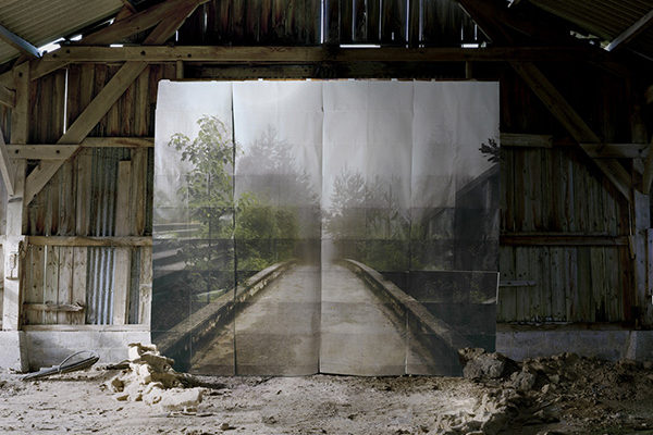 Noemie-Goudal,-Promenade,-2009,-168x211cm